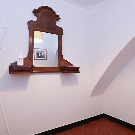 Exclusive In Center Le Cicale Ai Rolli Apartment