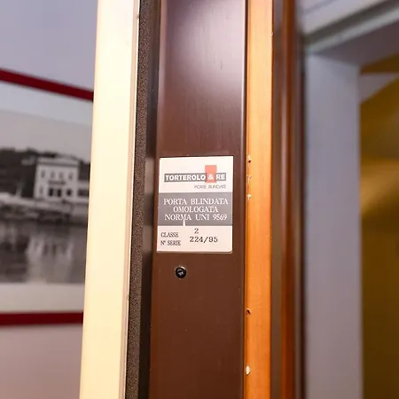 Exclusive In Center Le Cicale Ai Rolli Apartment Genoa