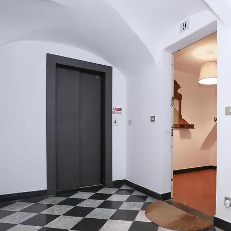 Exclusive In Center Le Cicale Ai Rolli Apartment